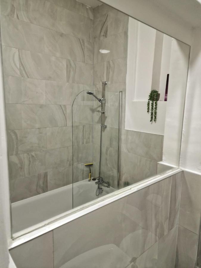 Spacious 4 Bedrooms Apartment For 10 Near Marble Arch Londres Exterior foto