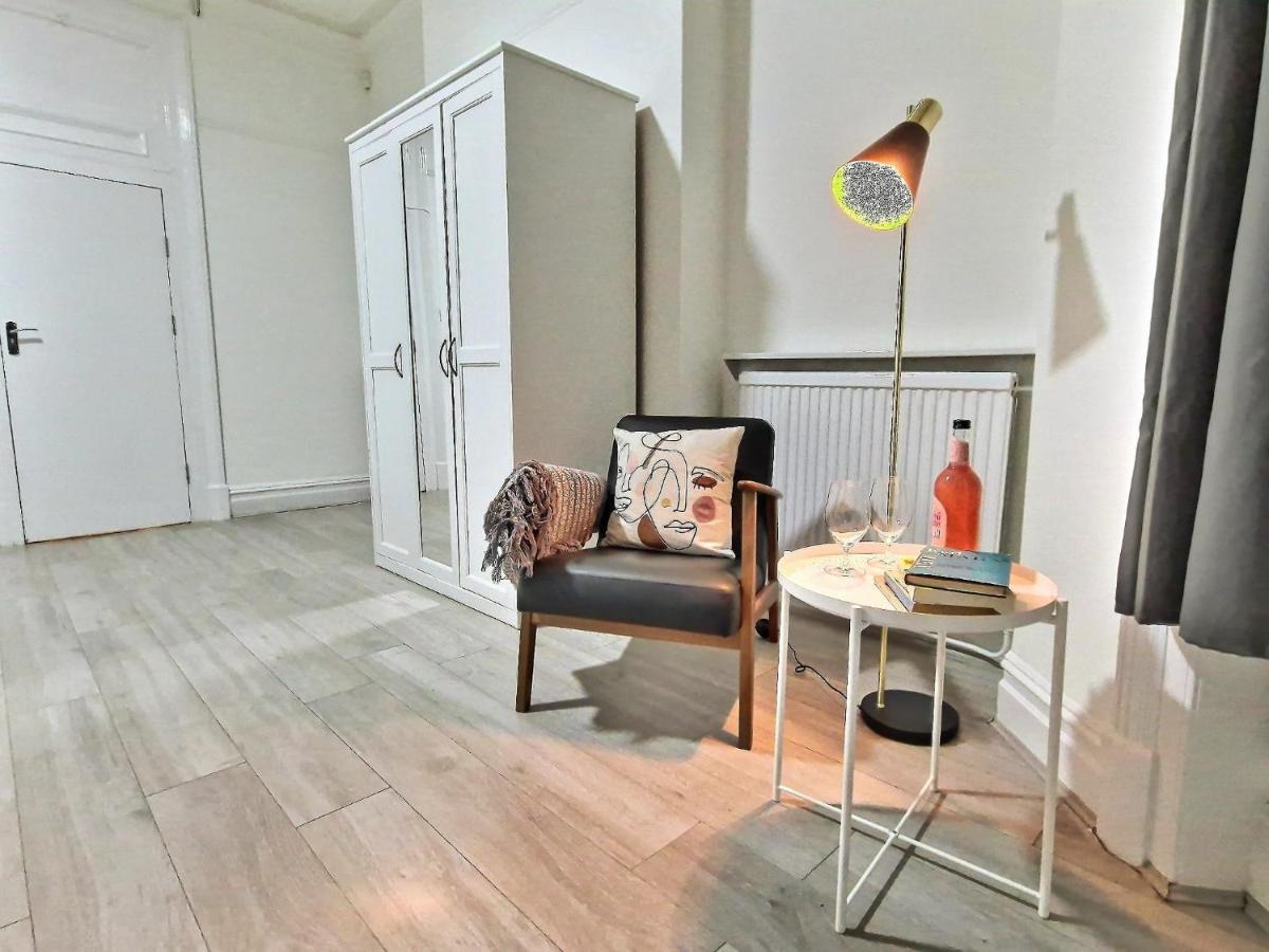 Spacious 4 Bedrooms Apartment For 10 Near Marble Arch Londres Exterior foto